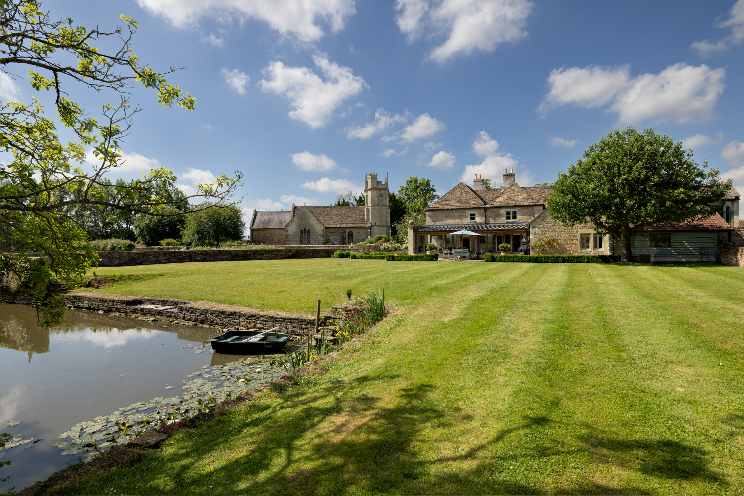 Opera Farm Curtains open on If Opera's new season - The Bath Magazine